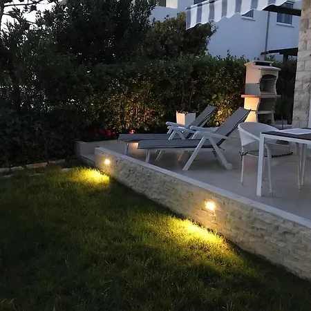 Puntica Apartmán Petrcane